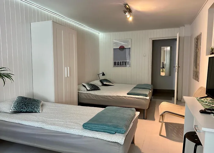 W Orlowie - Przy Plazy I Molo Quarto em Acomodações Particulares Gdynia